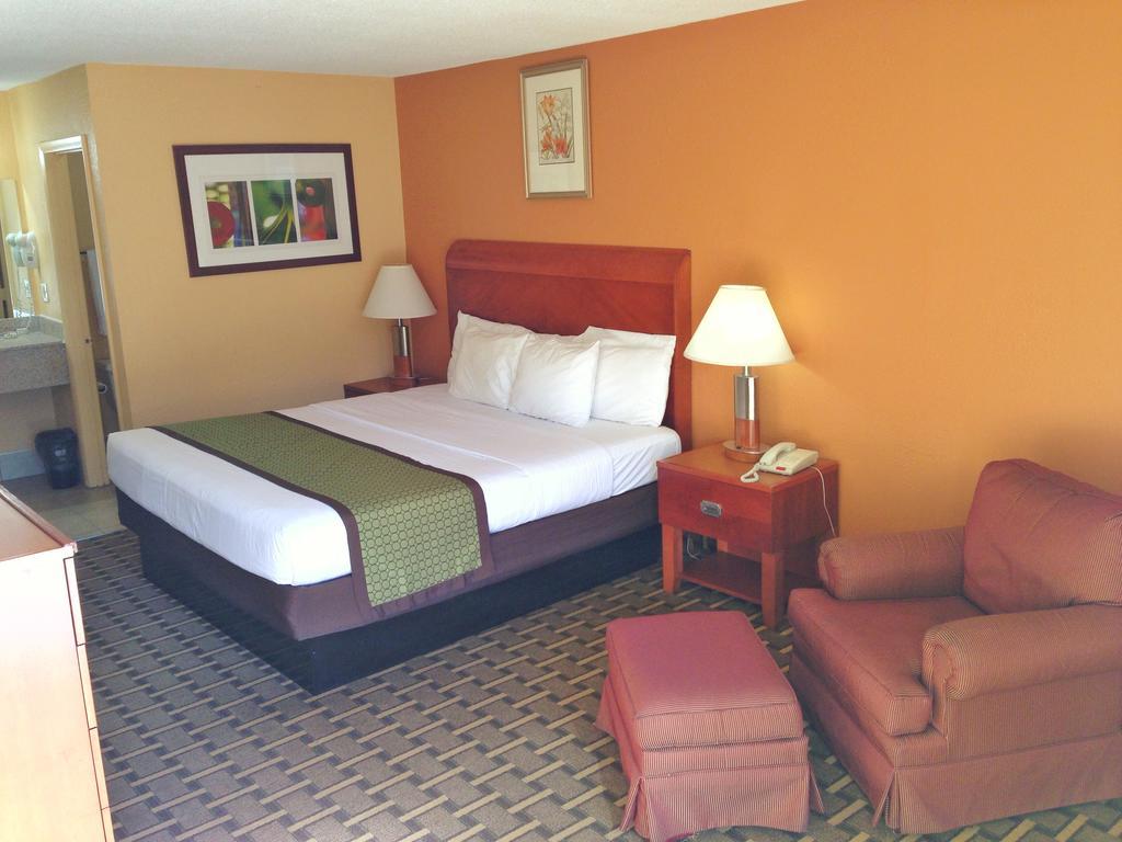 Inn Cheraw Bagian luar foto